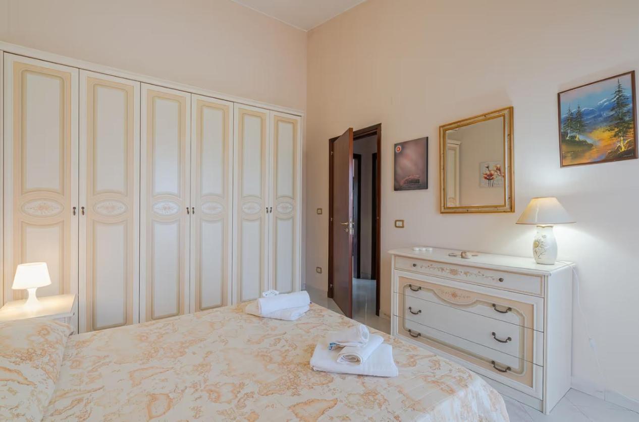 Villa Fratelli Arenella  Exteriör bild